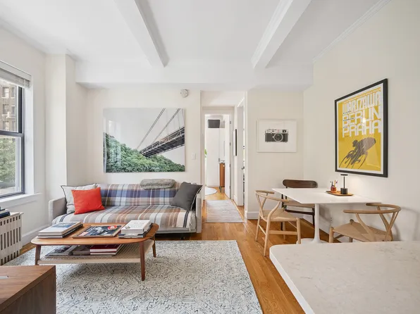 599 West End Avenue image 8 of 15