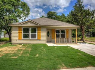 2307 Sayle St, Greenville, TX 75401