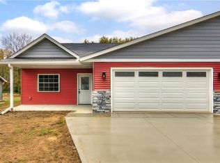 1806 Dorret Rd, Eau Claire, WI 54703