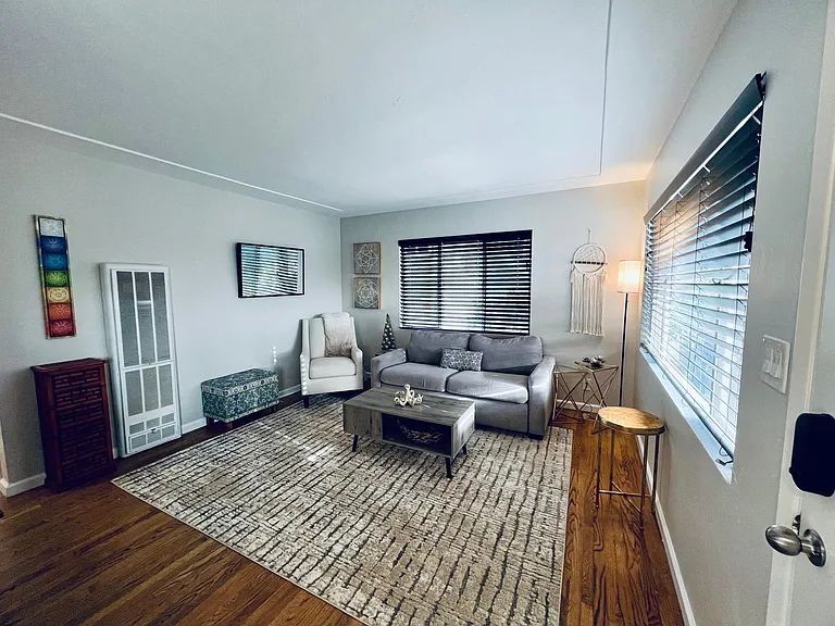 4878 Del Monte Ave — Photo 4