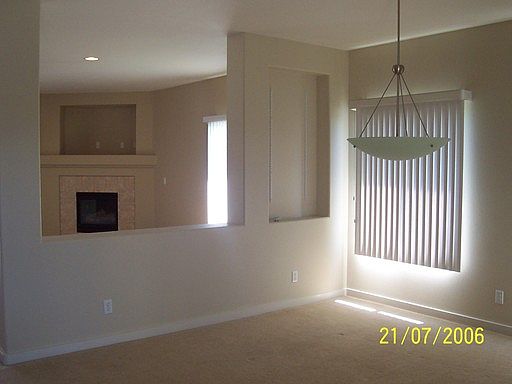 4th image of 1080 Village Knoll Dr