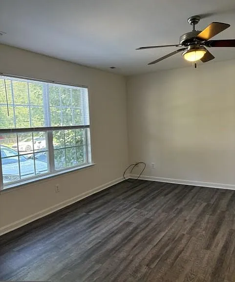 22758 Lawrence Ave — Photo 3