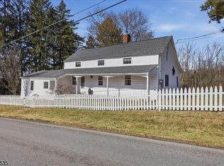56 Hickory Corner Rd, Alexandria Twp., NJ 08848