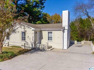 421 Plummer Rd, Huntsville, AL 35806