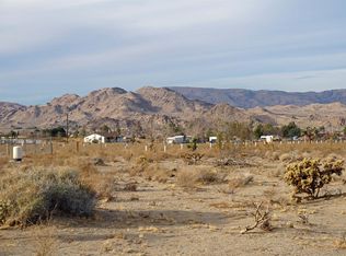 31569 Mountain View Rd, Lucerne Valley, CA 92356