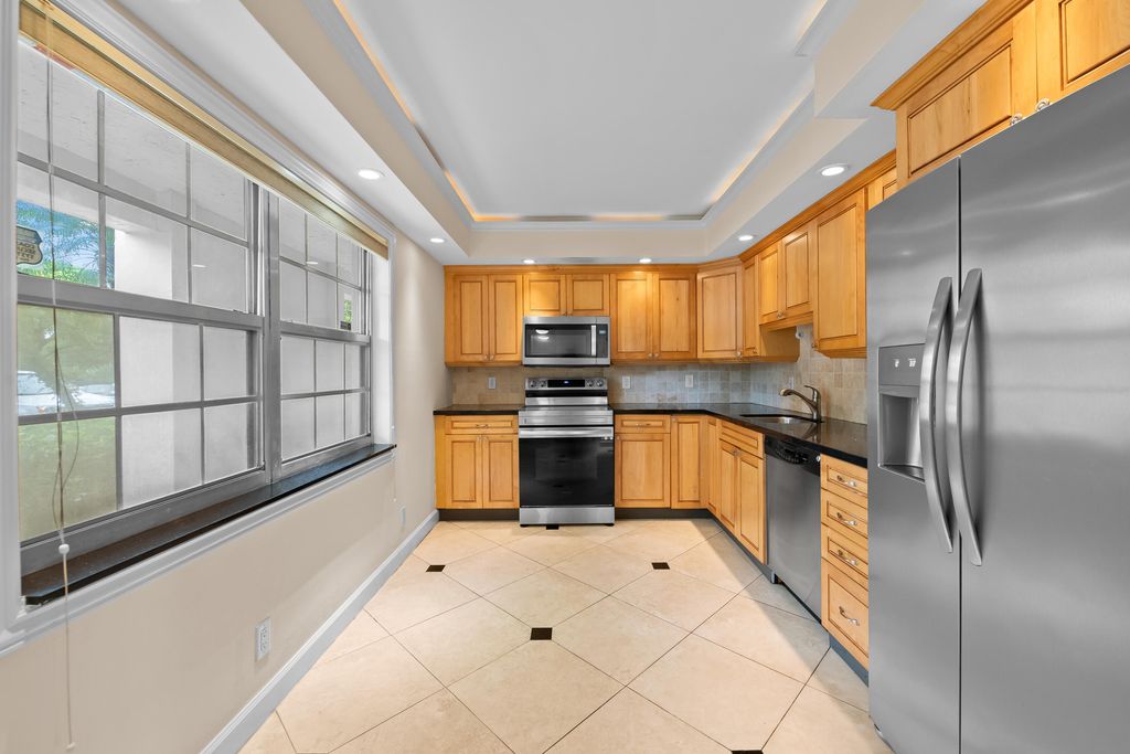 4000 CYPRESS GROVE Way #103, photo 3