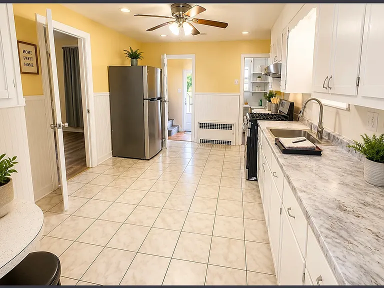 208 Sanford Ave #1 — Photo 4