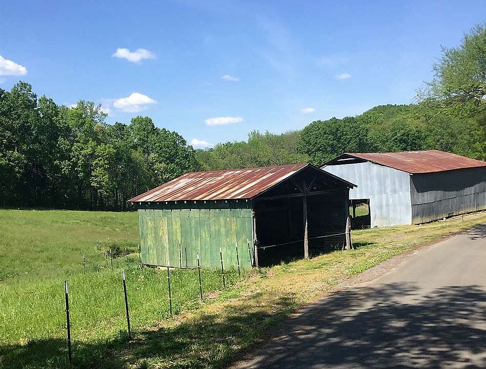 2nd image of 755 Browns Chapel Rd