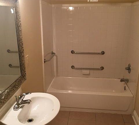 5th image of 1845 Gentilly Blvd APT F