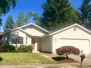 490 67th St, Springfield, OR 97478