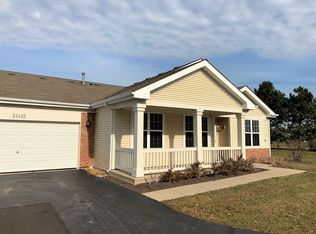 21412 Timber Lake Ct, Crest Hill, IL 60403