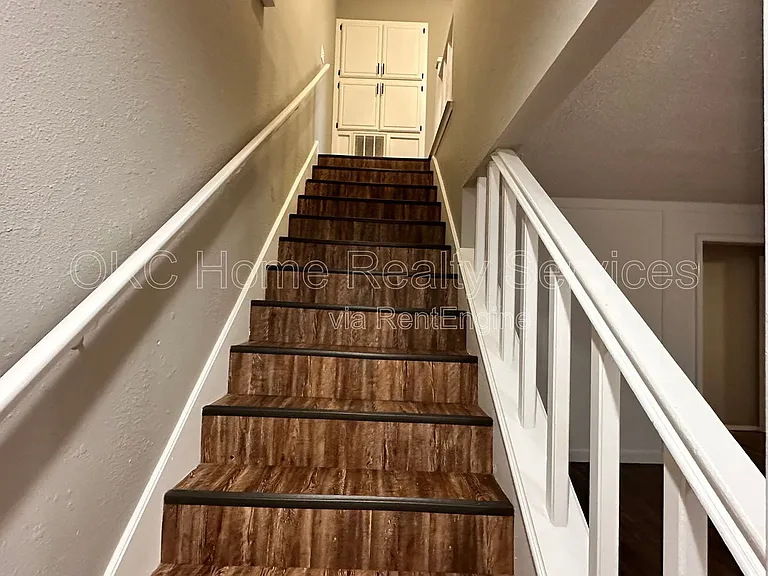 6713 Lyrewood Ln — Photo 19
