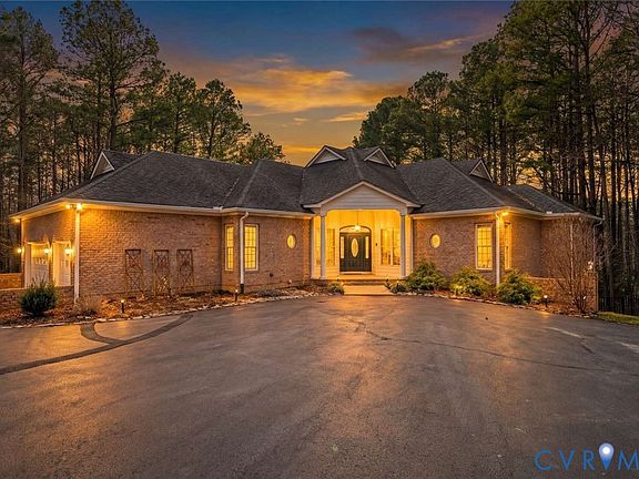 2nd image of 13531 Blue Heron Cir