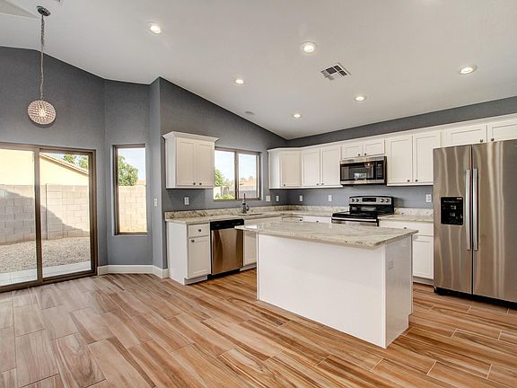 3rd image of 40094 N Costa Del Sol Dr