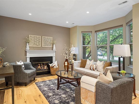 5th image of 4121 Westminster Pl #18