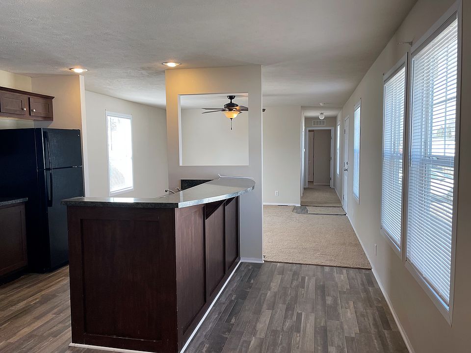 1st image of 4855 Waverly Ct #881