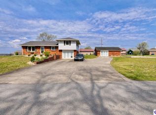 170 Kristi Ln, Campbellsville, KY