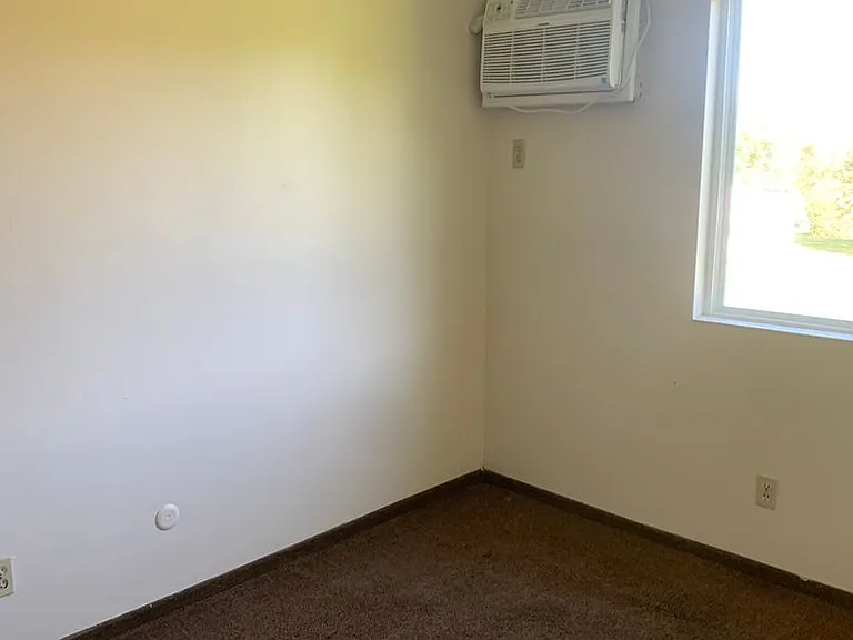 836 S 13th St #236-260 — Photo 6