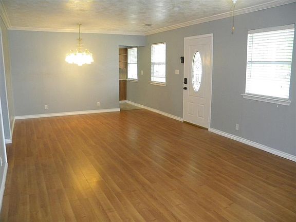 3rd image of 8921 Megan Dr