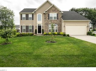 3086 Bear Hollow Rd, Uniontown, OH