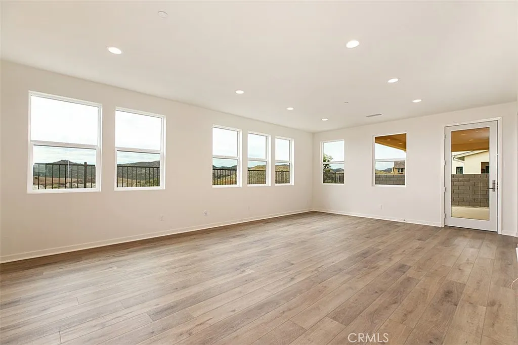 Building Photo - 23 Alienta Rancho