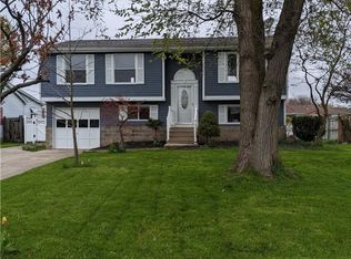 2215 Katherine Dr, Niagara Falls, NY