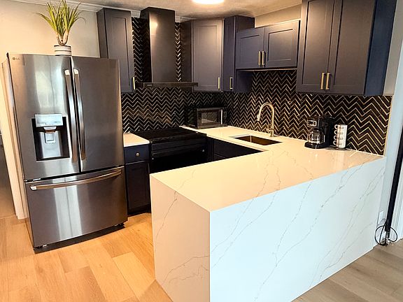 4th image of 1512 Forest Ave APT C204