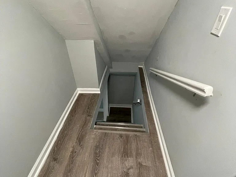 115 Washington Ave #2 — Photo 12