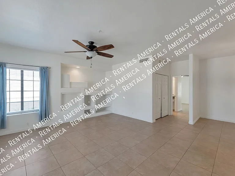 9253 N Firebrick Dr #108 — Photo 4