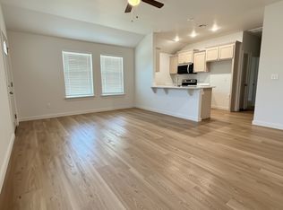 1211 SW New York Ave, Lawton, OK 73501