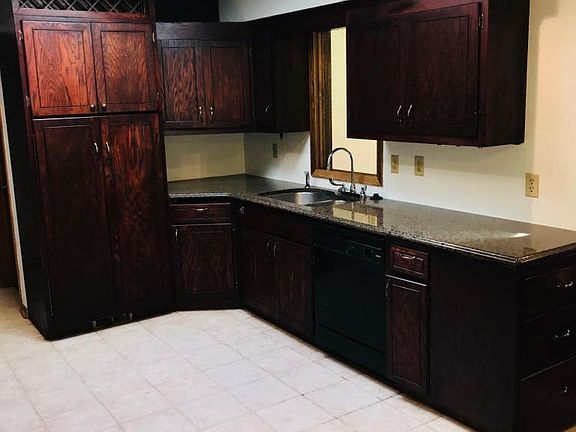 5th image of 7733 Georgia Ave N
