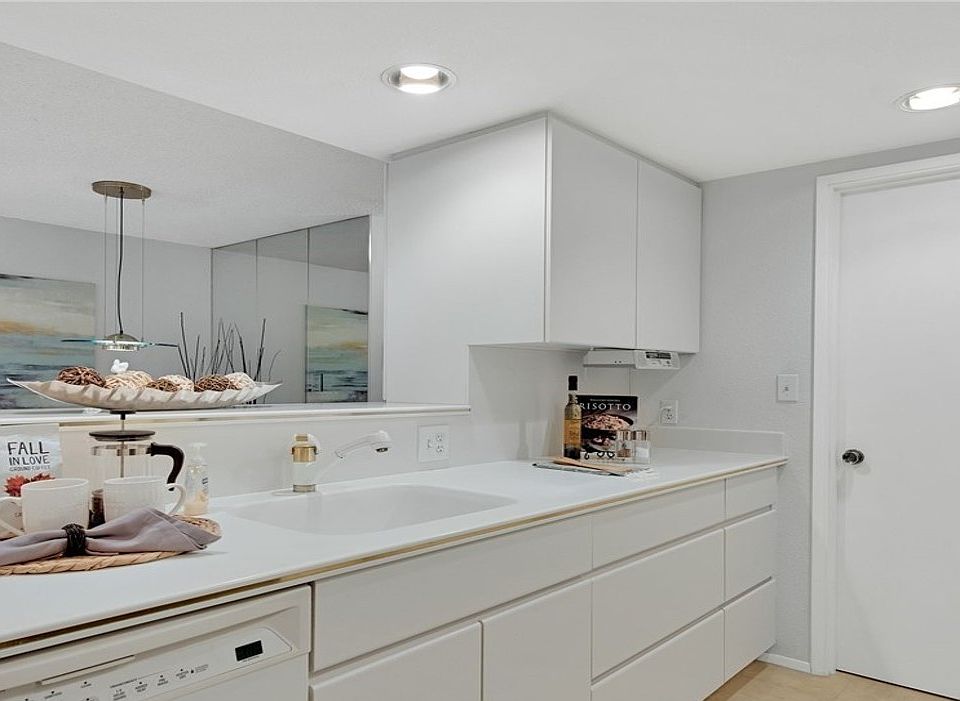 1st image of 14757 NE 32nd St APT B304