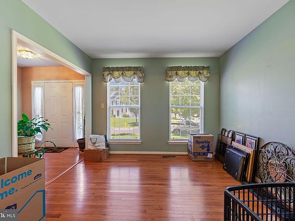 5th image of 2193 Cedar Tree Ln