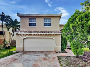 1359 SW 105th Ave, Hollywood, FL 33025