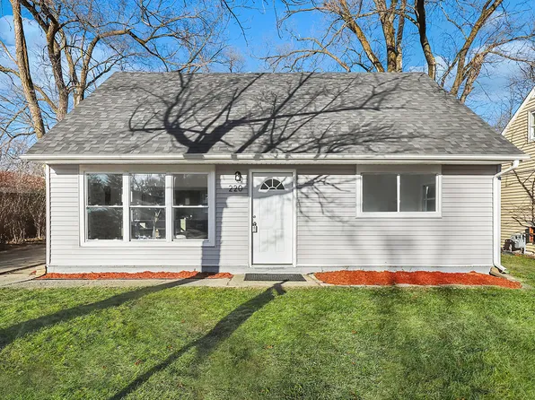 220 Arcadia St, Park Forest, IL 60466