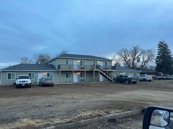213 W 2nd Ave #5, Bryant, SD 57221
