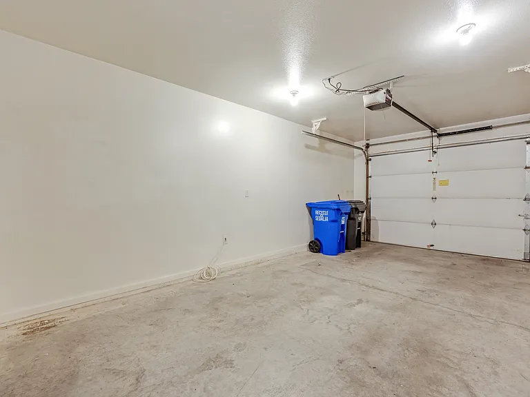 3410 Lehi Cir — Photo 8