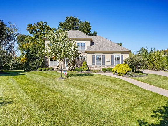 3rd image of 9140 McClellan Dr