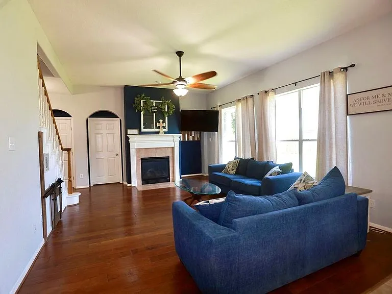 7822 Ravens Point Dr — Photo 9