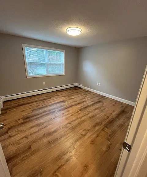 290A Berlin St #18 — Photo 3