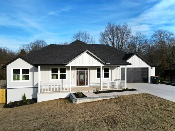 1405 Overo Cir, Springdale, AR 72762