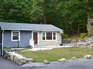 11 Lucas Rd, Hopatcong, NJ 07843