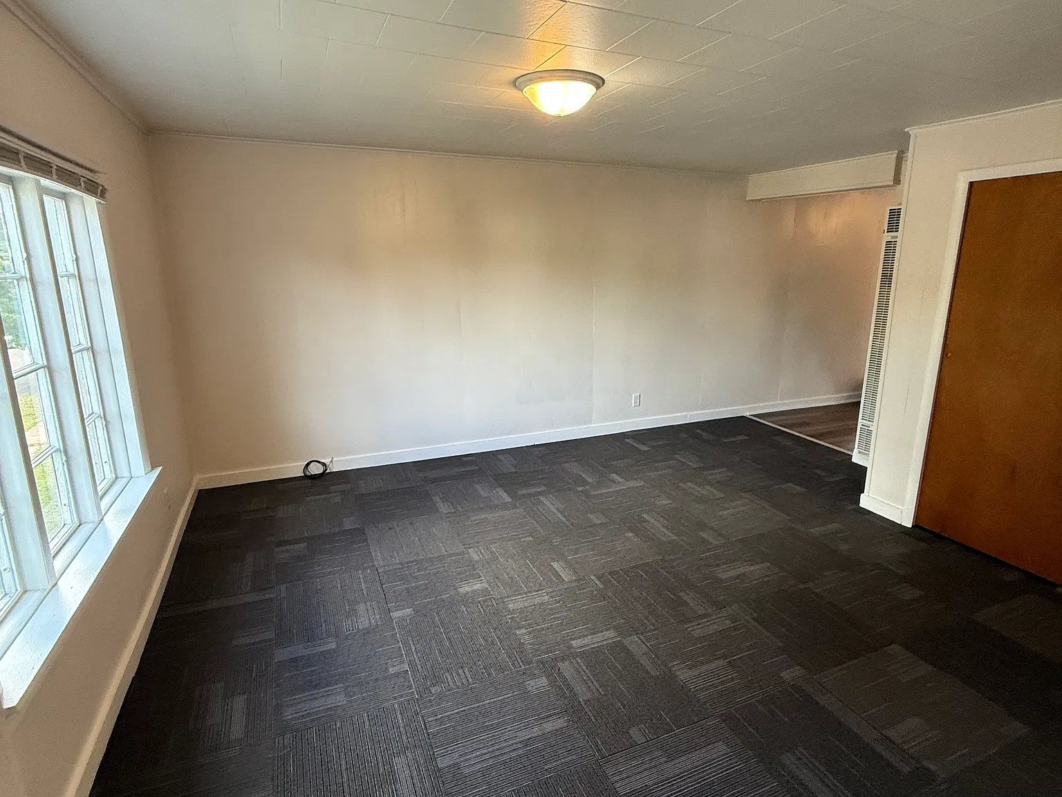 626 Lake St — Photo 3