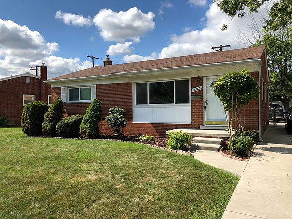 3rd image of 16786 Townley St