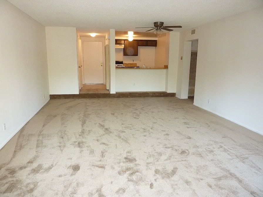 1st image of 13974 Edgewater Dr