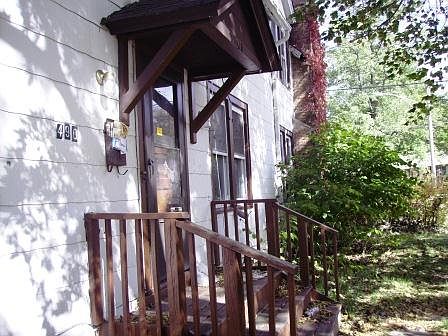 2nd image of 821 Porter St