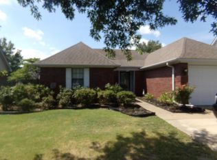 601 Hickory Hollow Cir, Marion, AR 72364