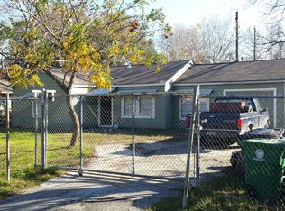 808 E Witcher Ln, Houston, TX 77076