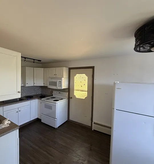 202 E Front St #202D — Photo 3