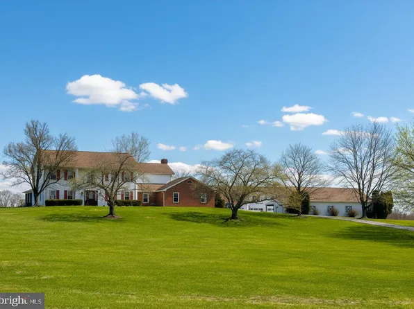 730 Seitz Dr, Lewisberry, PA 17339